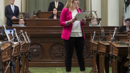 Assemblymember Wicks Speaks on Importance of Roe v. Wade Case in 1st Floor Speech